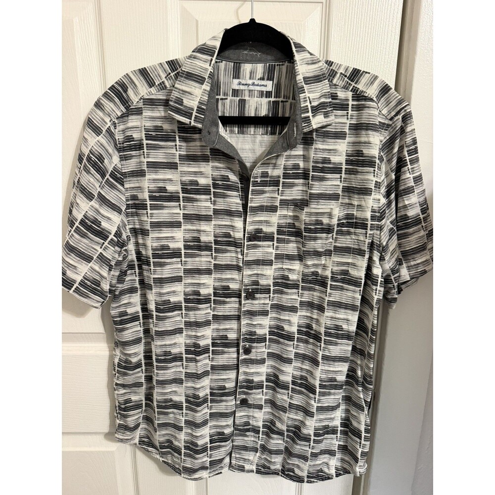 Tommy Bahama Men's, Tazmania Tiles Short-Sleeve Woven Shirt, Gray, M Silk Blend